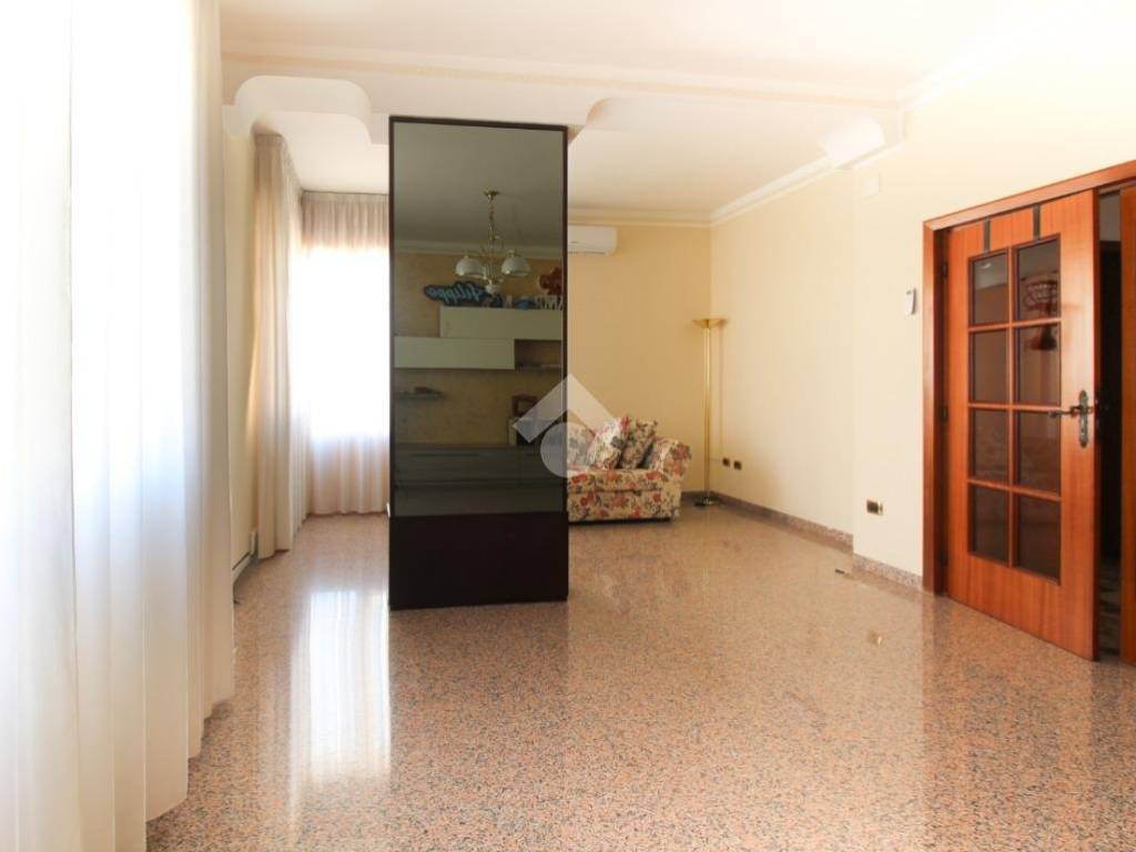Casa indipendente a Roseto degli abruzzi in VIA OLANDA, 6 - Foto 5