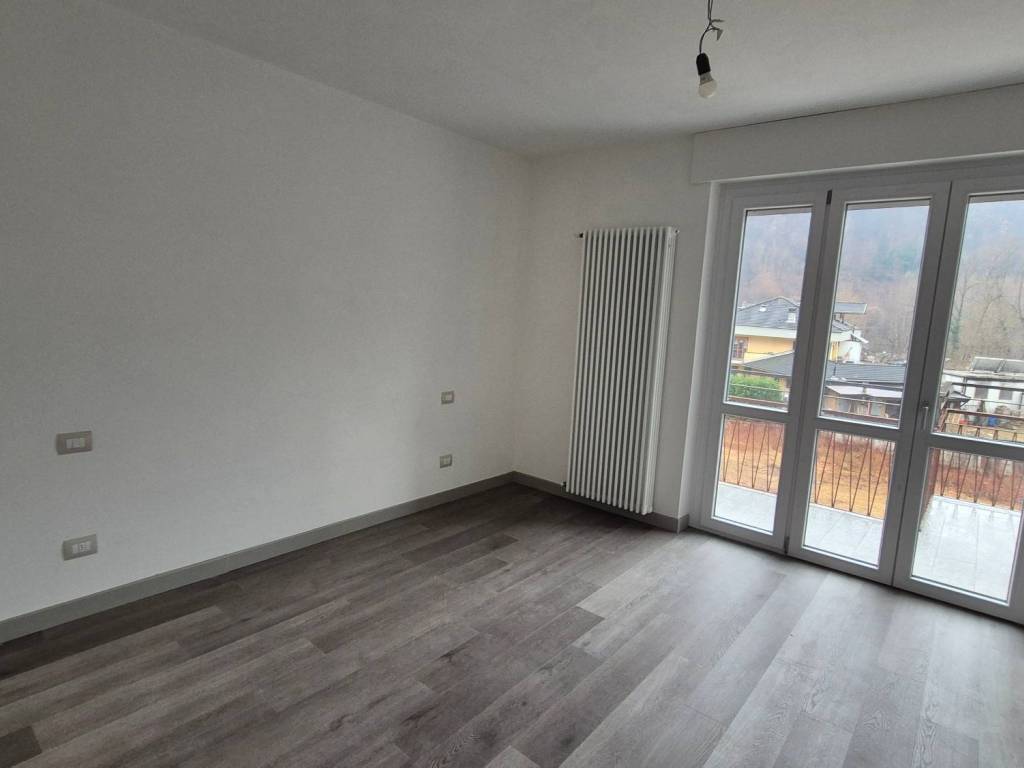 Appartamento a Varallo in Località Balangera - Foto 5