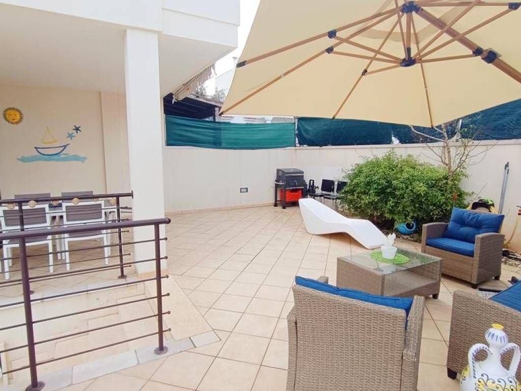 Villetta a schiera a Carovigno in Via Monte Cervino - Foto 2