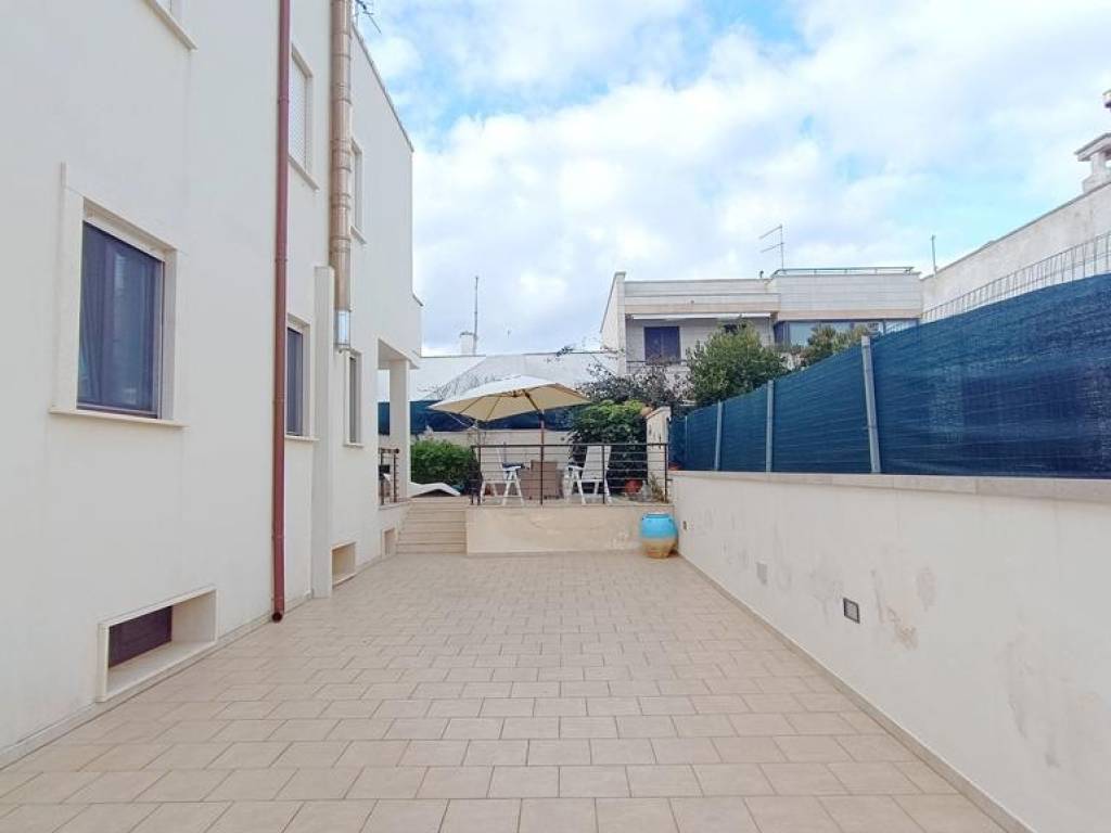 Villetta a schiera a Carovigno in Via Monte Cervino - Foto 4