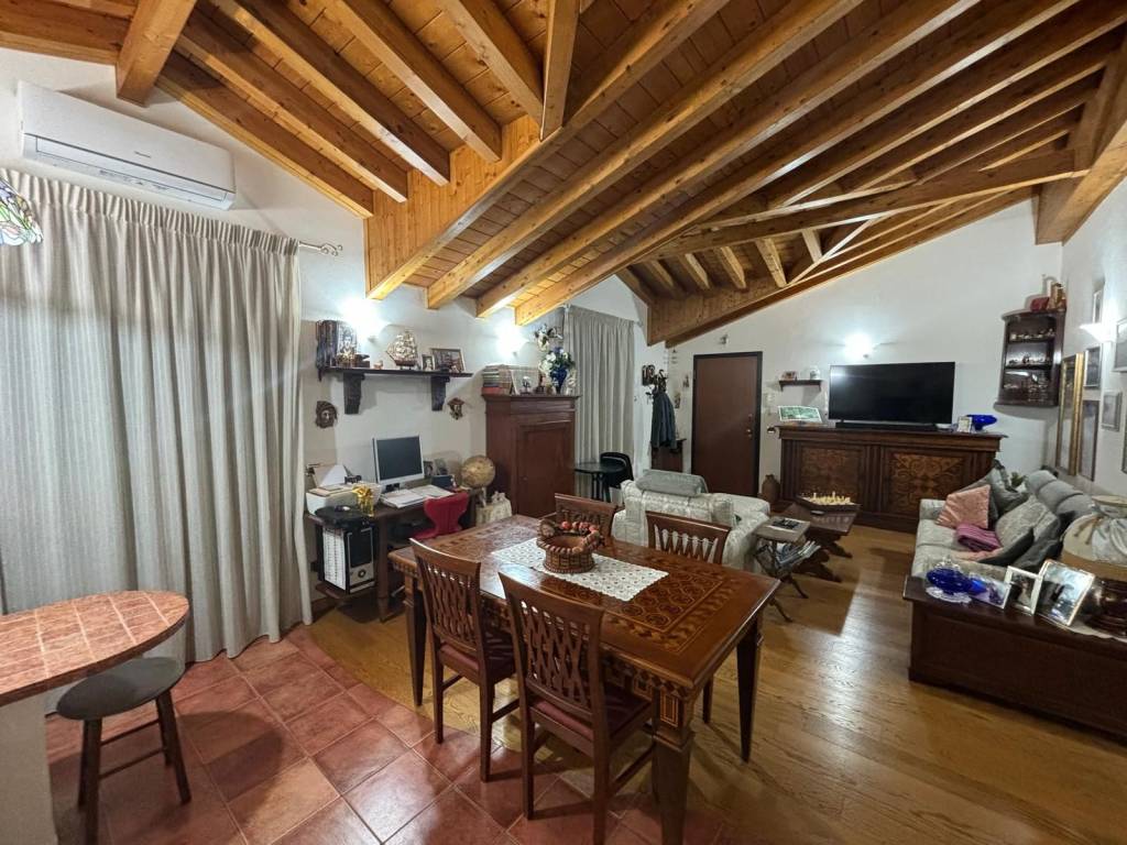 Appartamento a Mortara in Via del Cannone - Foto 2