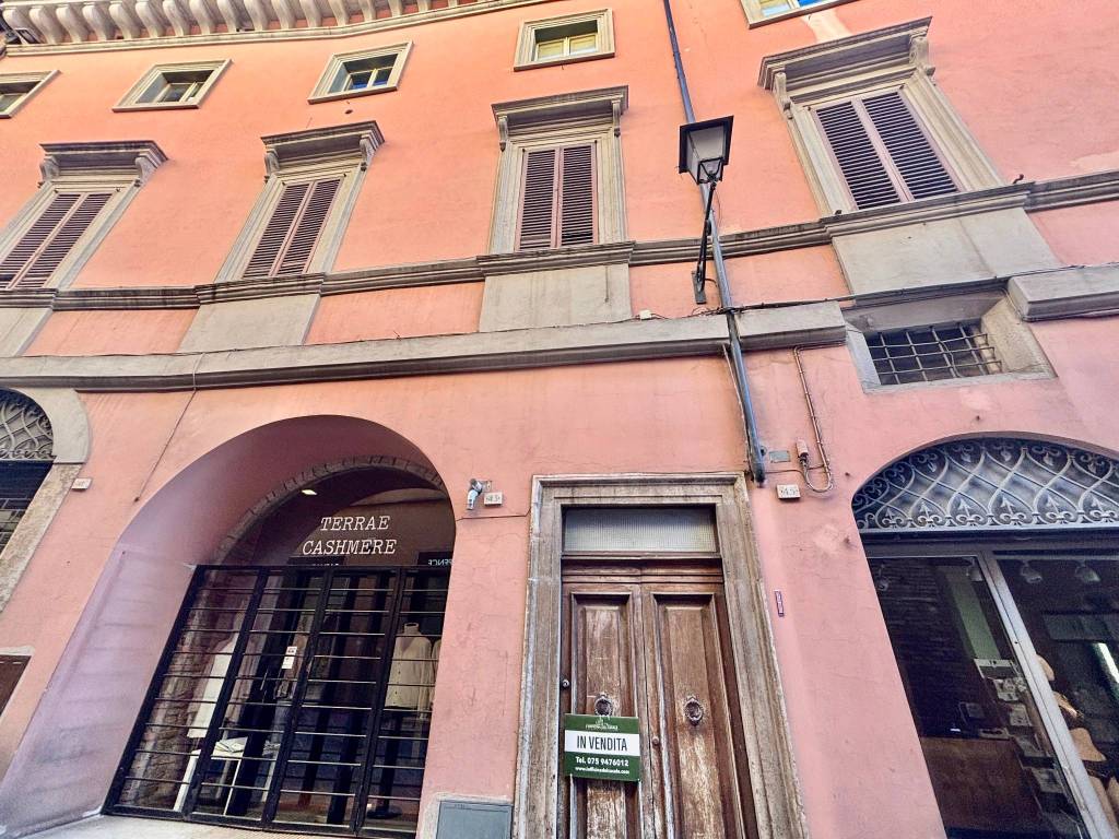 Casa indipendente a Todi in Corso Camillo Benso di Cavour - Foto 3