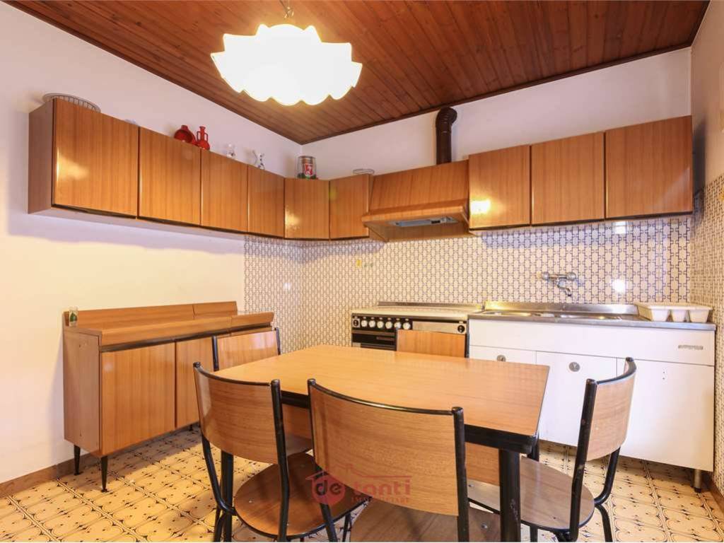 Appartamento a Piuro in Strada Comunale di Borgonuovo - Foto 5