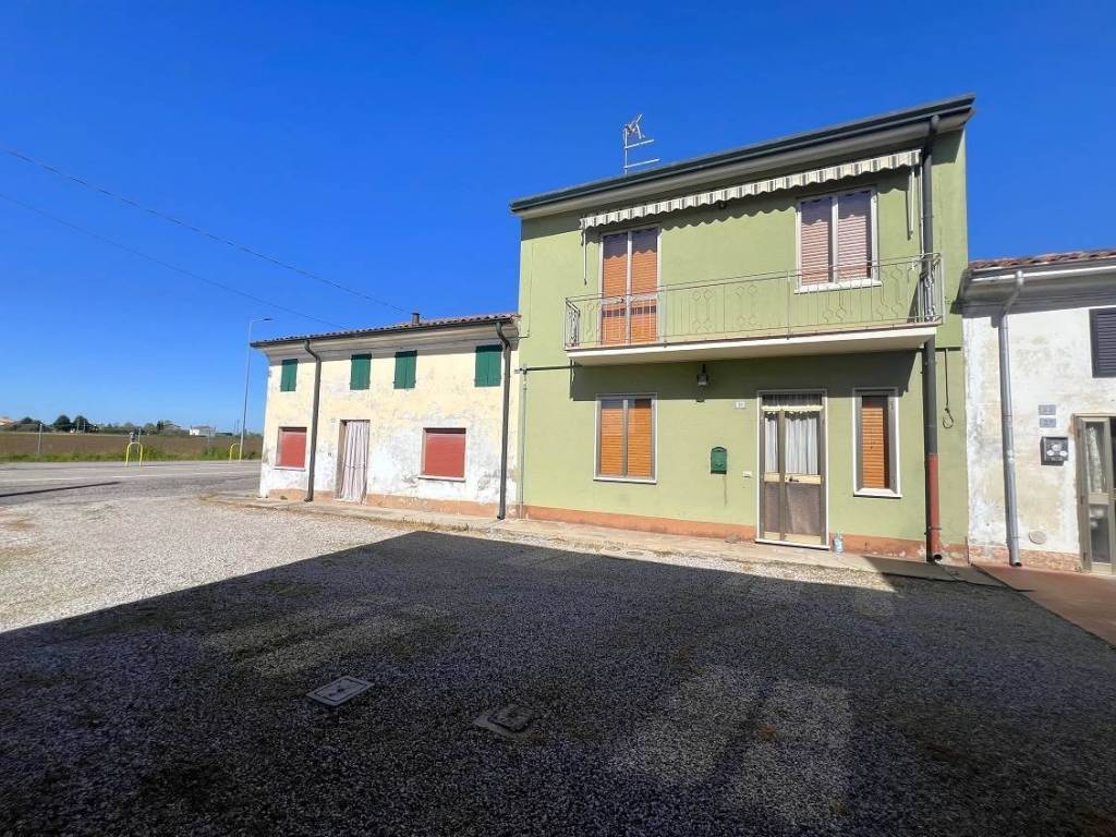 Casa indipendente a Villimpenta in via Alberia, 31 - Foto 3
