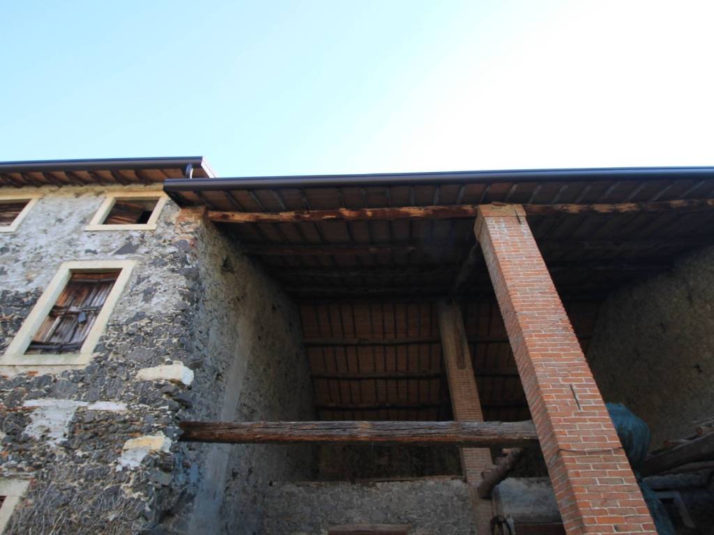 Rustico / casale a Roncà in Via Chiesa Vecchia, 39 - Foto 4