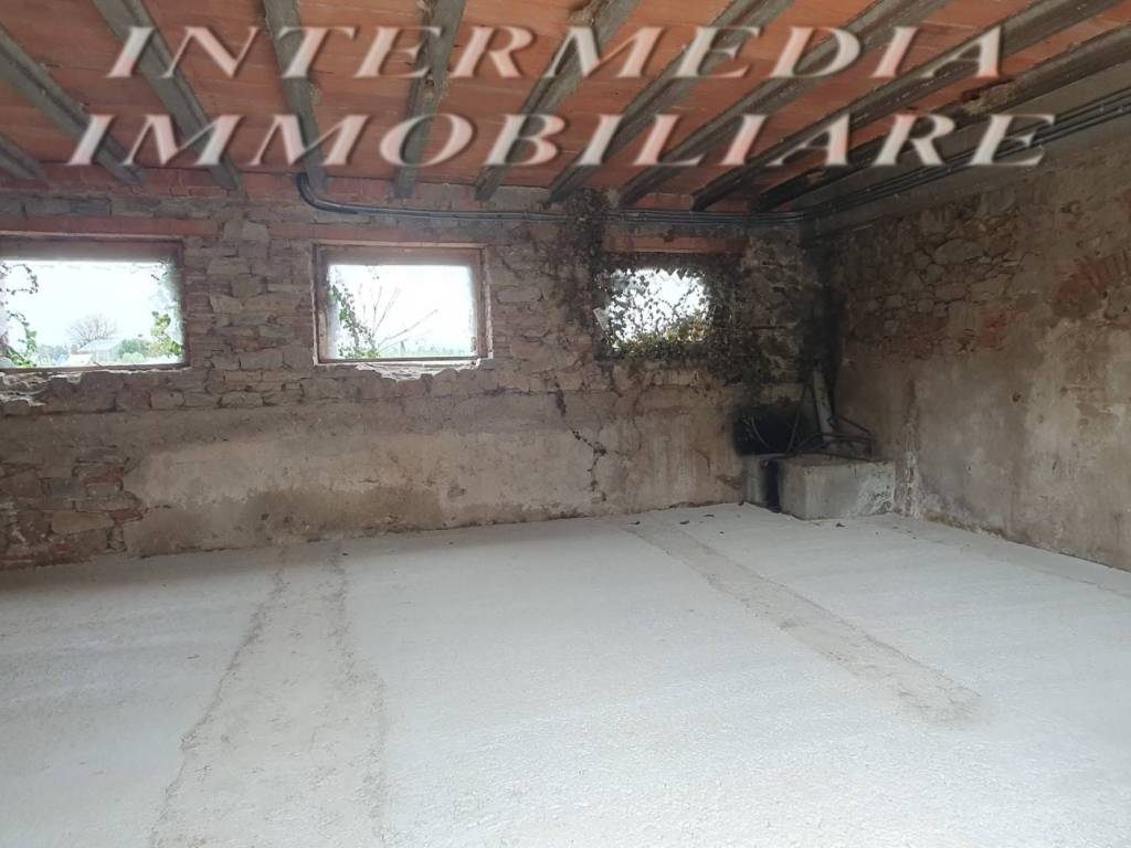 Casa indipendente a Montevarchi in Via di Ventena - Foto 5