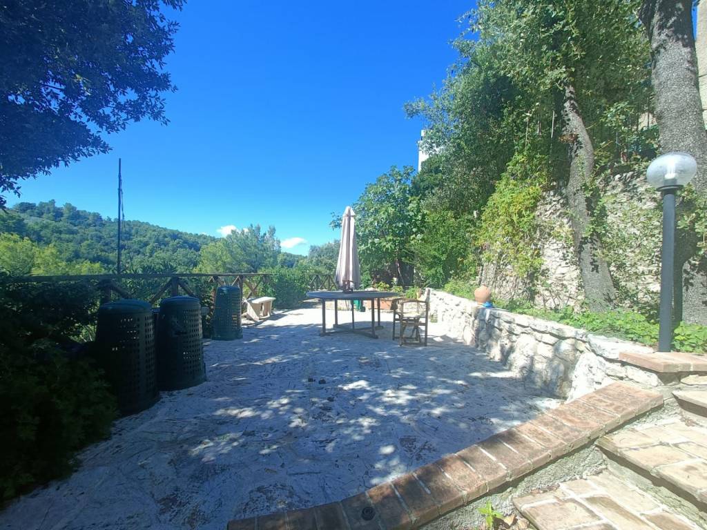 Villa a Spoleto in Località Arezzola, 9 - Foto 5