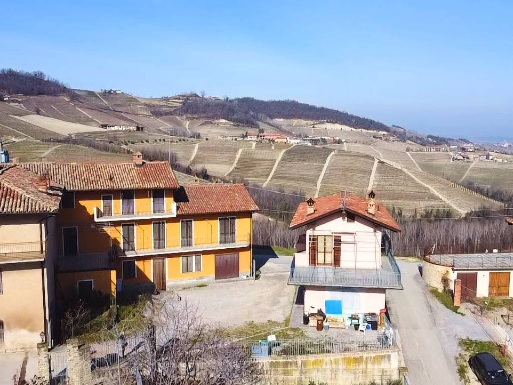 Rustico / casale a Monforte d'alba in Località San Giuseppe, 38 - Foto 2