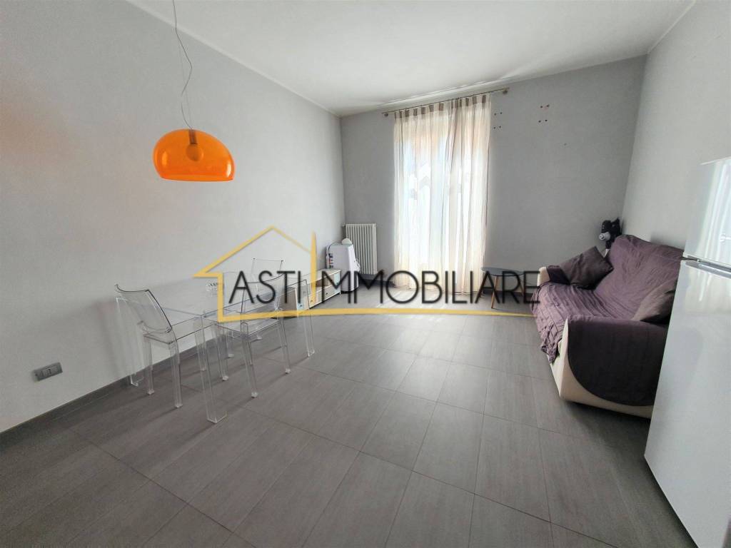 Appartamento a Asti in Via Camillo Benso di Cavour, 68 - Foto 4