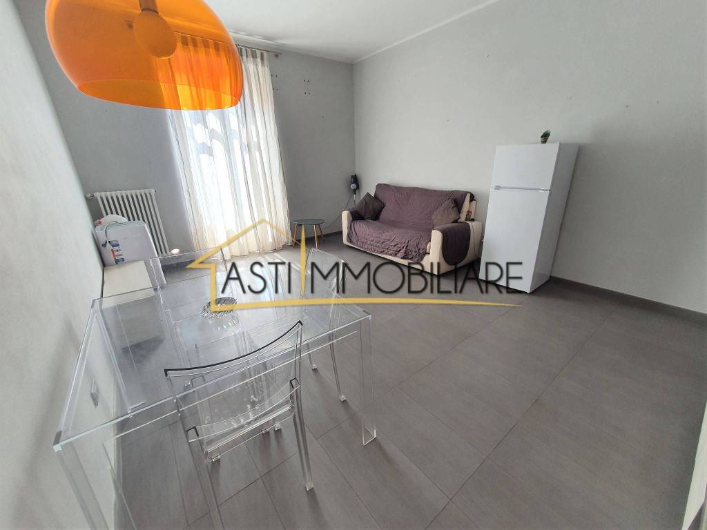 Appartamento a Asti in Via Camillo Benso di Cavour, 68 - Foto 5
