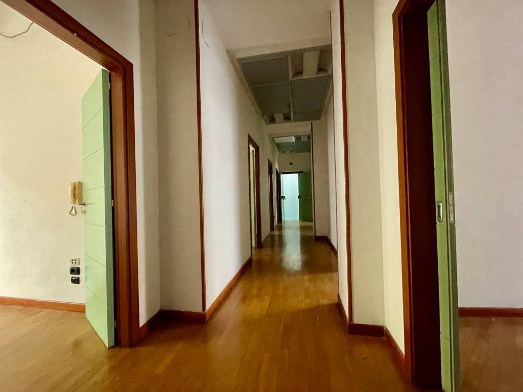 Appartamento a Napoli in Via Roberto Bracco - Foto 2