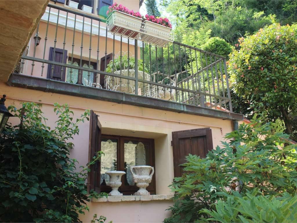 Rustico / casale a Urbino in VIA CA' ANGELONE, 6 - Foto 2