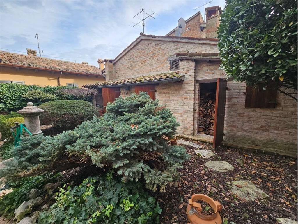 Appartamento a Urbino in VIA CESARE BATTISTI, 54 - Foto 5