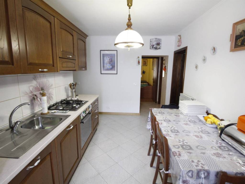 Appartamento a Lucca in Via del Brennero Nord, 3802 - Foto 2
