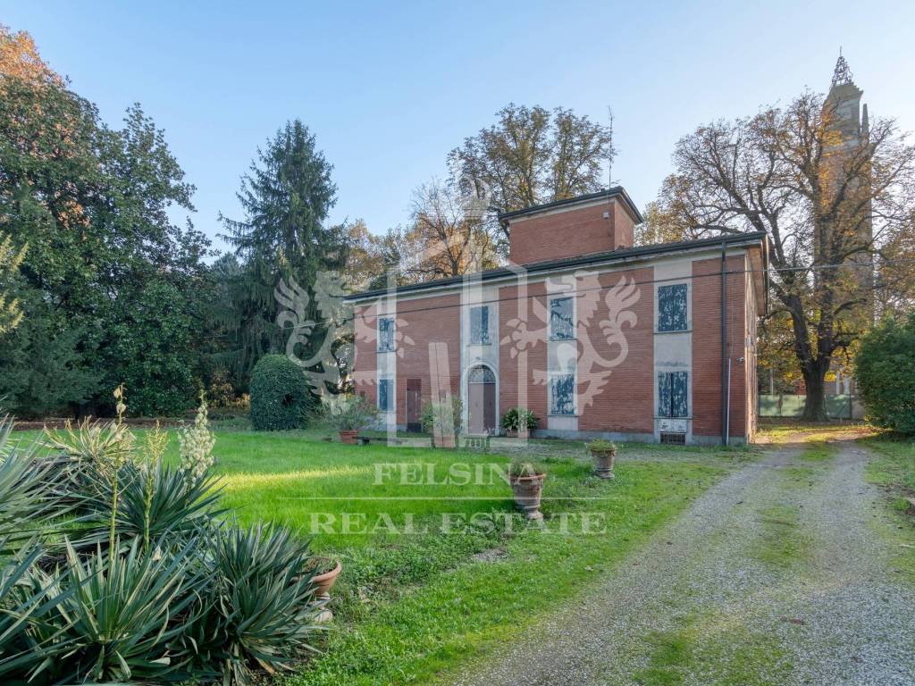 Villa a Bologna in Via Marco Emilio Lepido, 239 - Foto 1