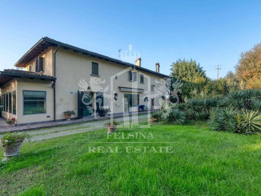 Villa a Bologna in Via Marco Emilio Lepido, 239 - Foto 2