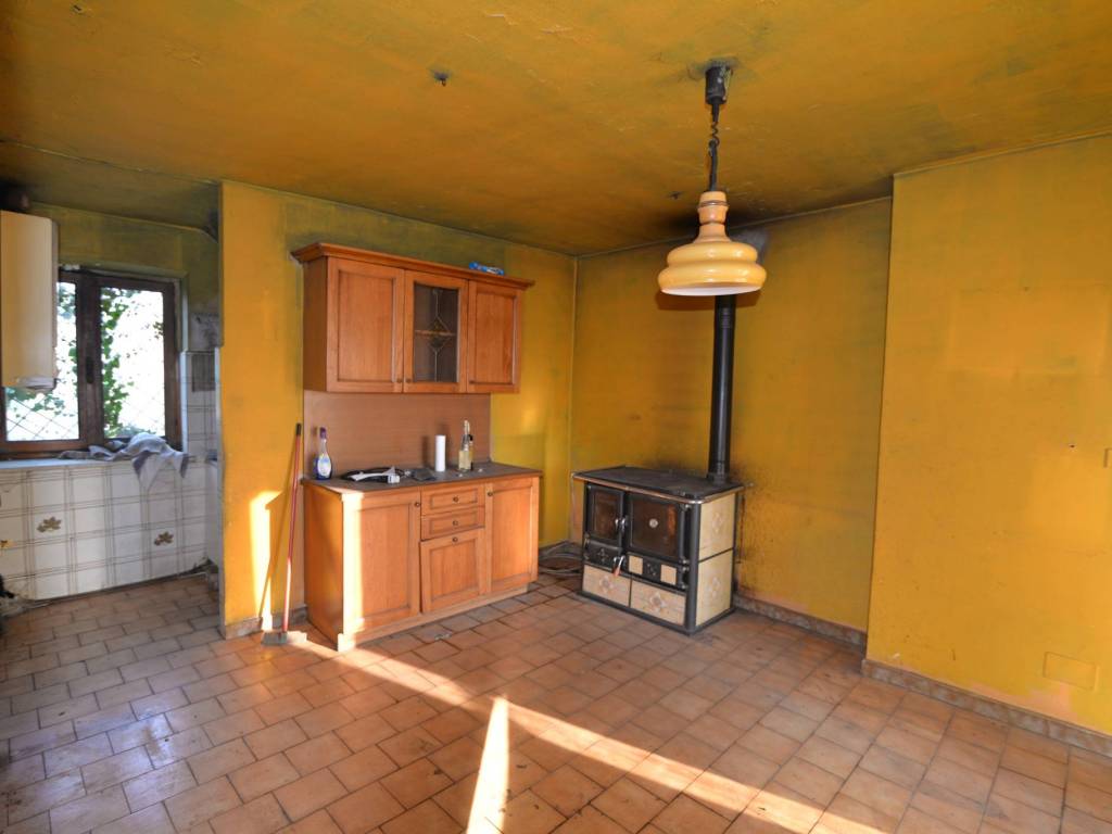 Rustico / casale a Bagnolo piemonte in Via Barrata - Foto 4