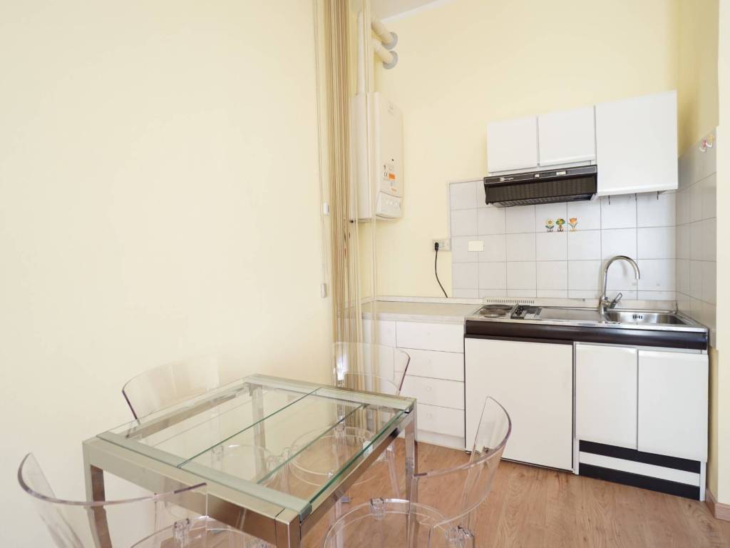Appartamento a Parma in Strada Giuseppe Garibaldi - Foto 2