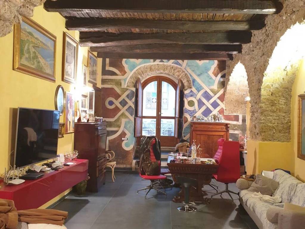 Appartamento a Salerno in Via delle Botteghelle - Foto 2