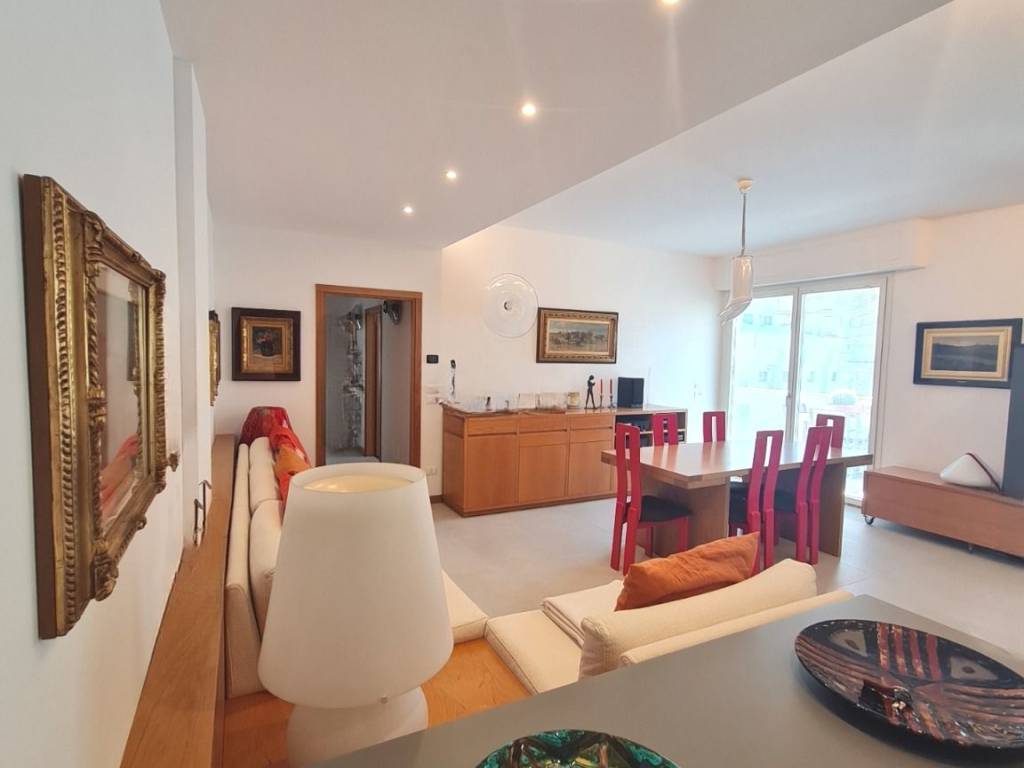 Appartamento a Riccione in Viale Maria Ceccarini - Foto 4