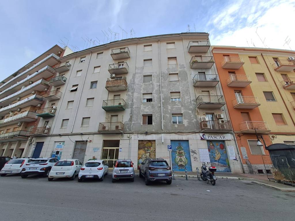 Appartamento a Taranto in Via Umbria, 144 - Foto 2