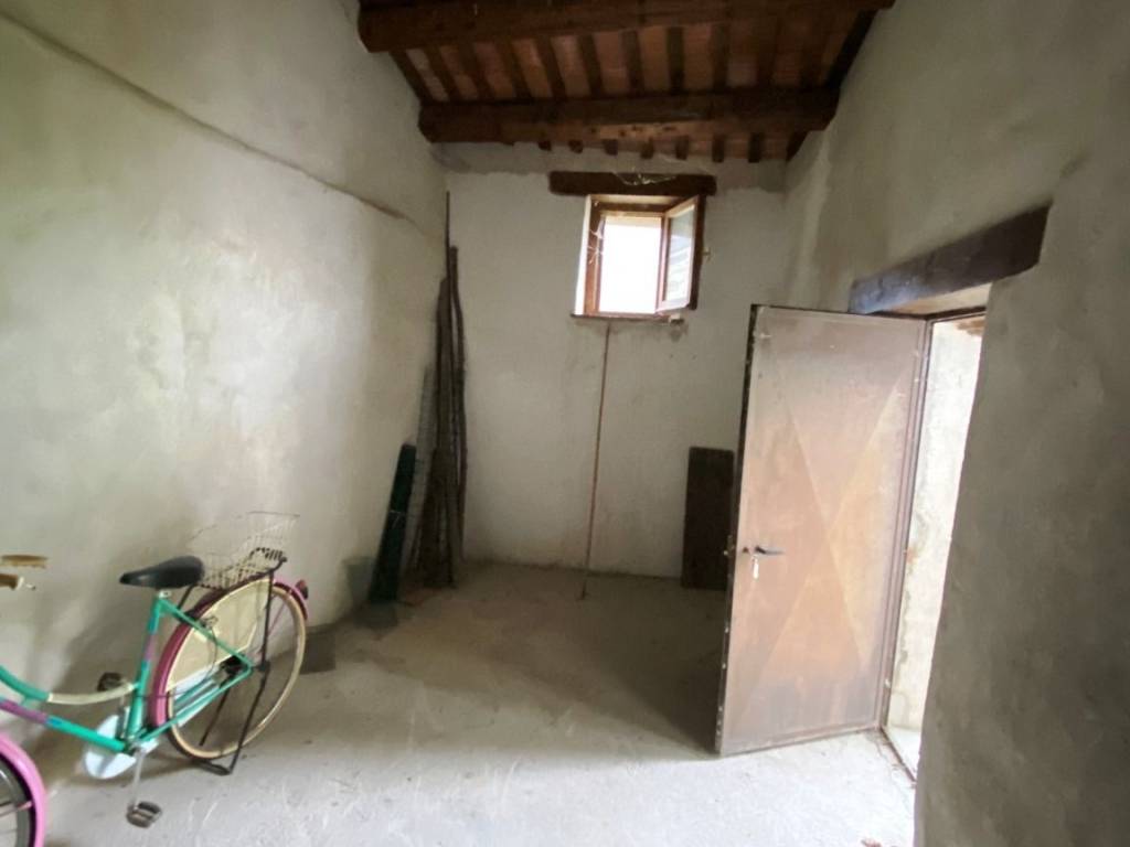 Casa indipendente a Fiuminata in Via Località Bufeto, 9 - Foto 2