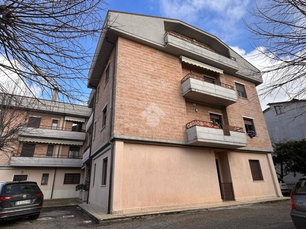 Appartamento a Deruta in Via Giovanni Boccaccio, 4 - Foto 2