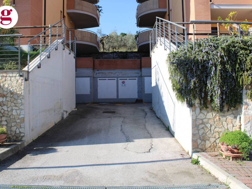 Box / garage a Vasto in Via Scalarini, 9 - Foto 2