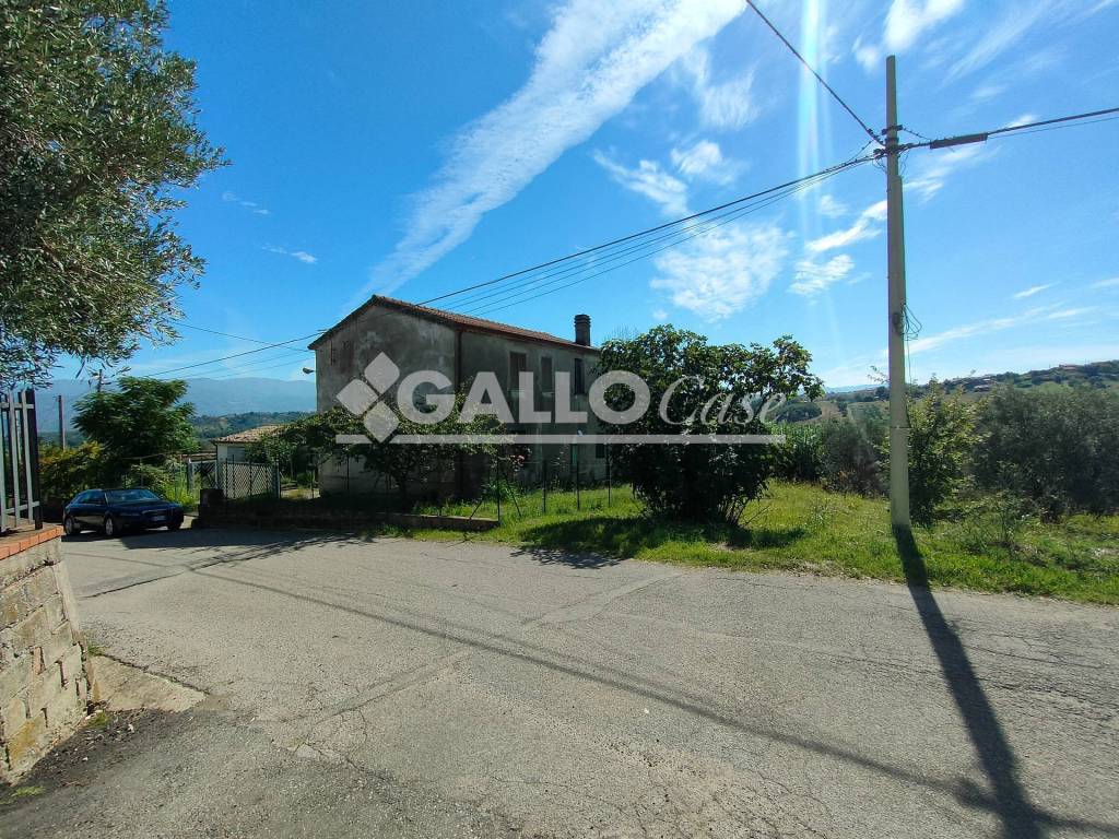Casa indipendente a San vincenzo la costa in Via Albano - Foto 2
