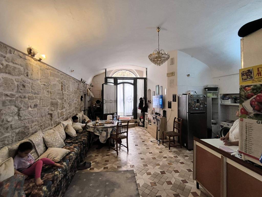 Loft / open space a Trani in Via Mario Pagano, 72 - Foto 2