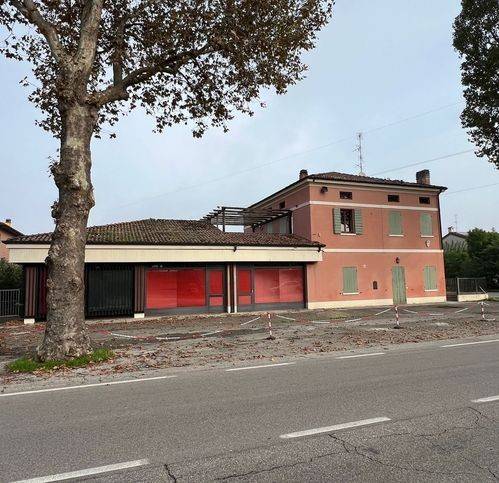 Villa a Mirandola in Viale Gramsci - Foto 2