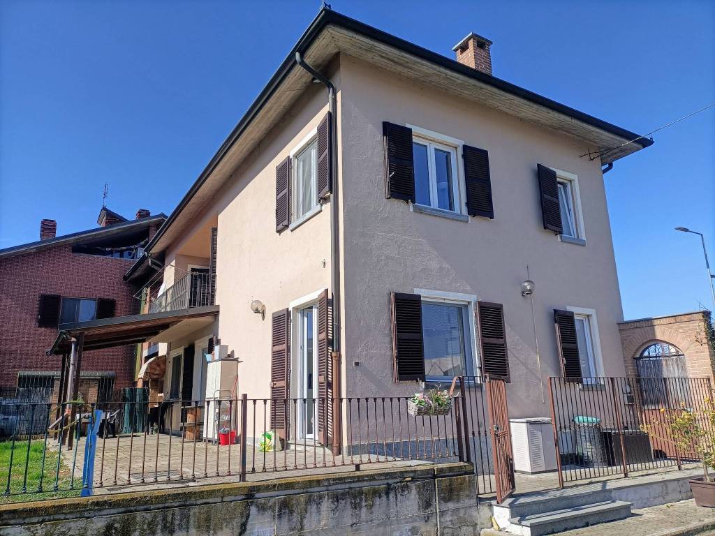 Villetta a schiera a Fossano in Via Ceresolia, 26 - Foto 2