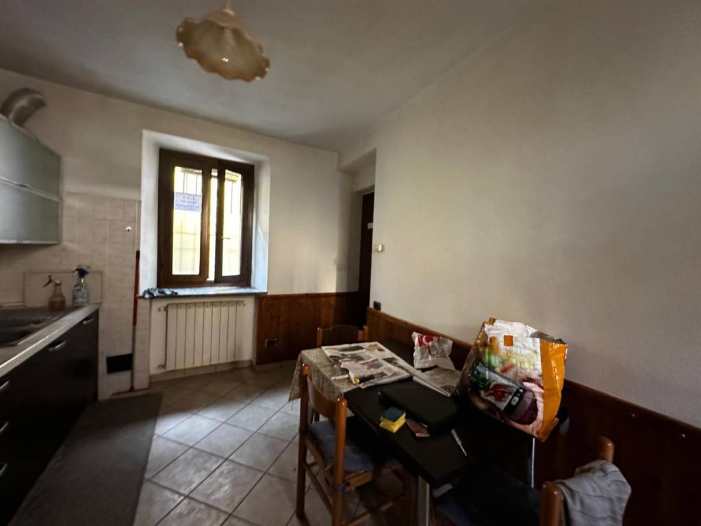 Casa indipendente a Casorate sempione in Via Novara, 10 - Foto 3