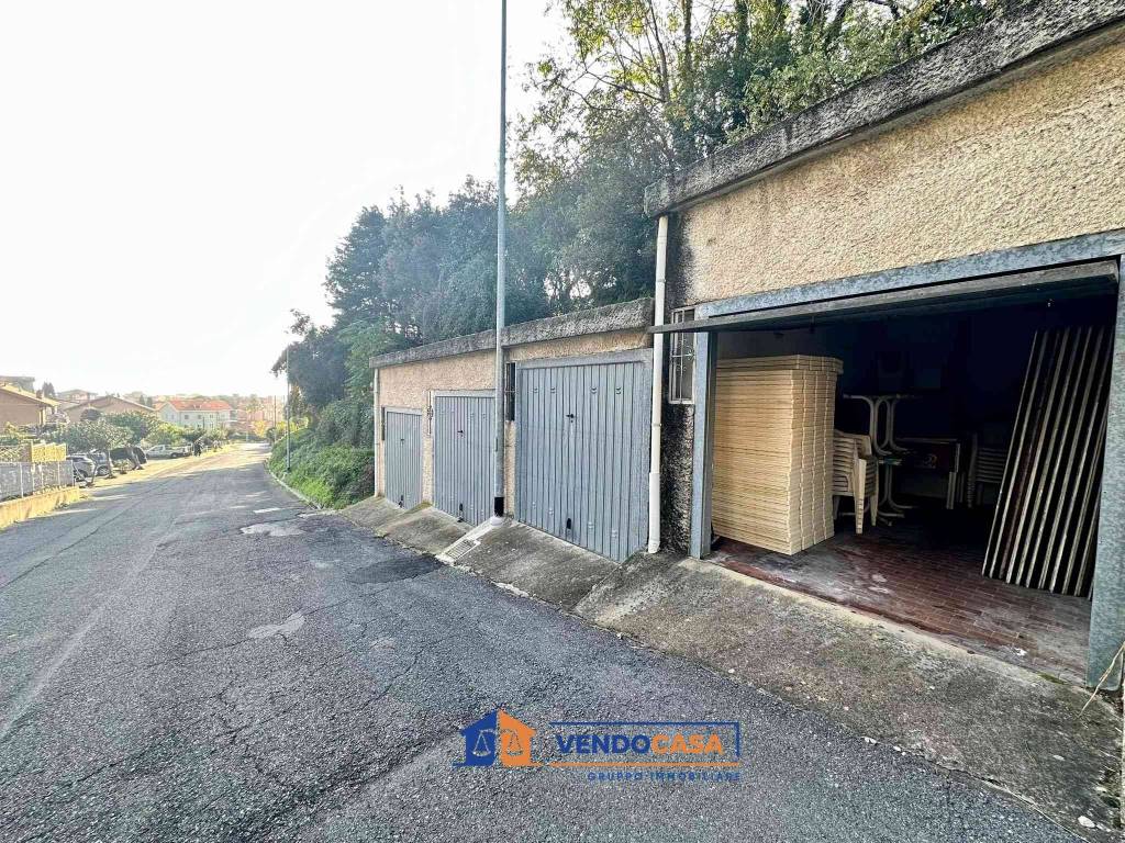 Box / garage a Ceriale in Via Enrico Pietrafraccia - Foto 2