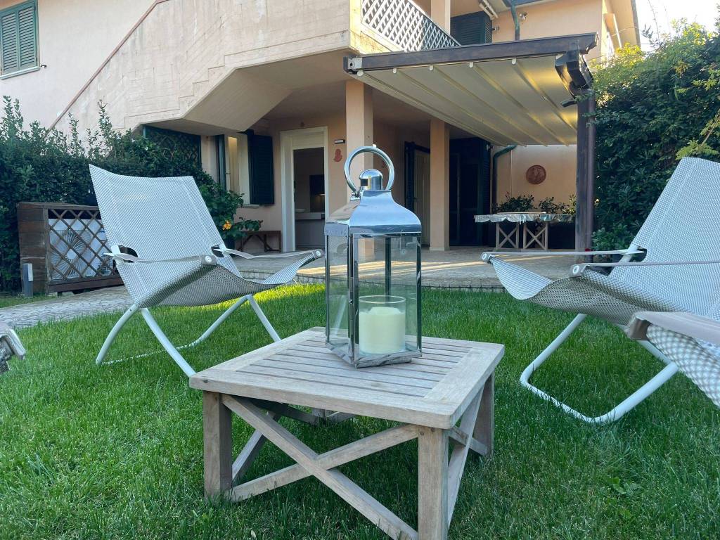 Appartamento a Follonica in Via Isola di Ustica, 5 - Foto 4