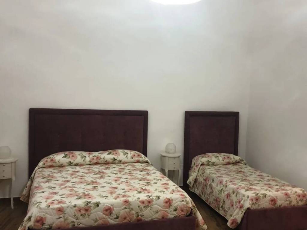Appartamento a Salerno in Piazza Matteo Luciani S.N.C. - Foto 5