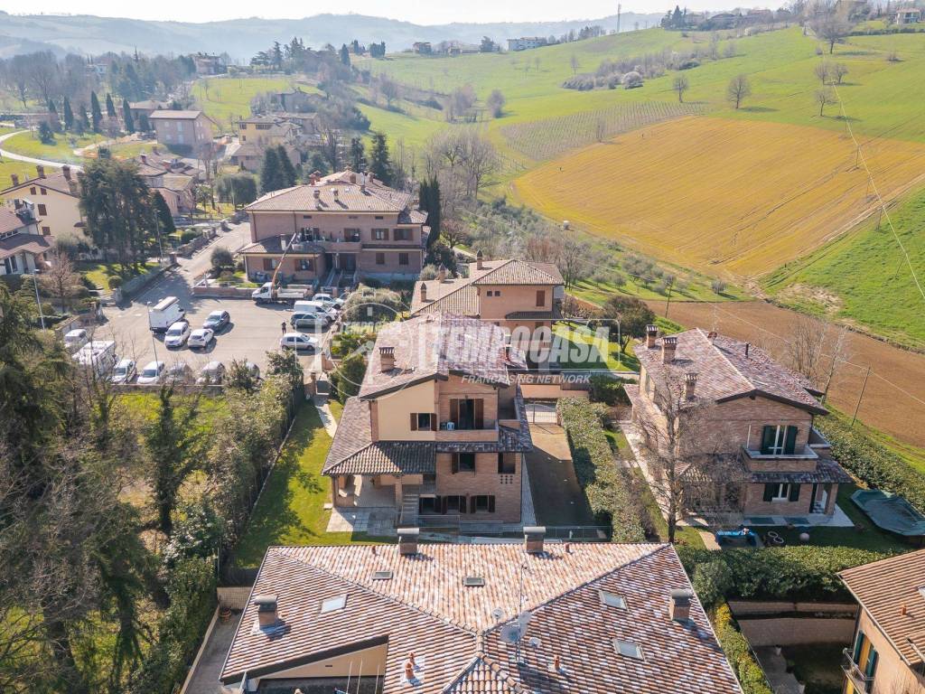 Villa a Castelvetro di modena in Via Braglia 7/C2 - Foto 4
