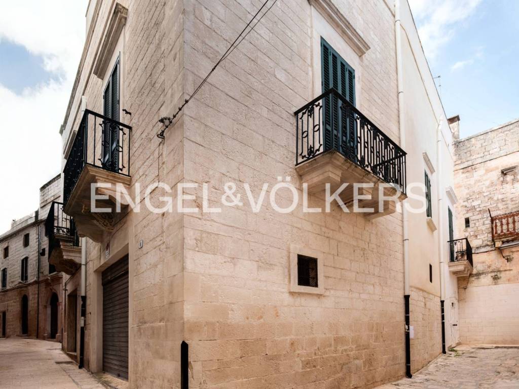 Palazzo / stabile a Ceglie messapica in Via Maddalena, 10 - Foto 3