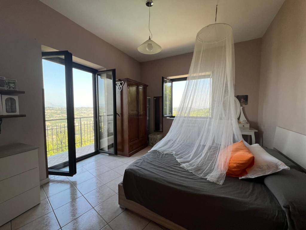 Villa a Benevento in PAGLIARA - Foto 5