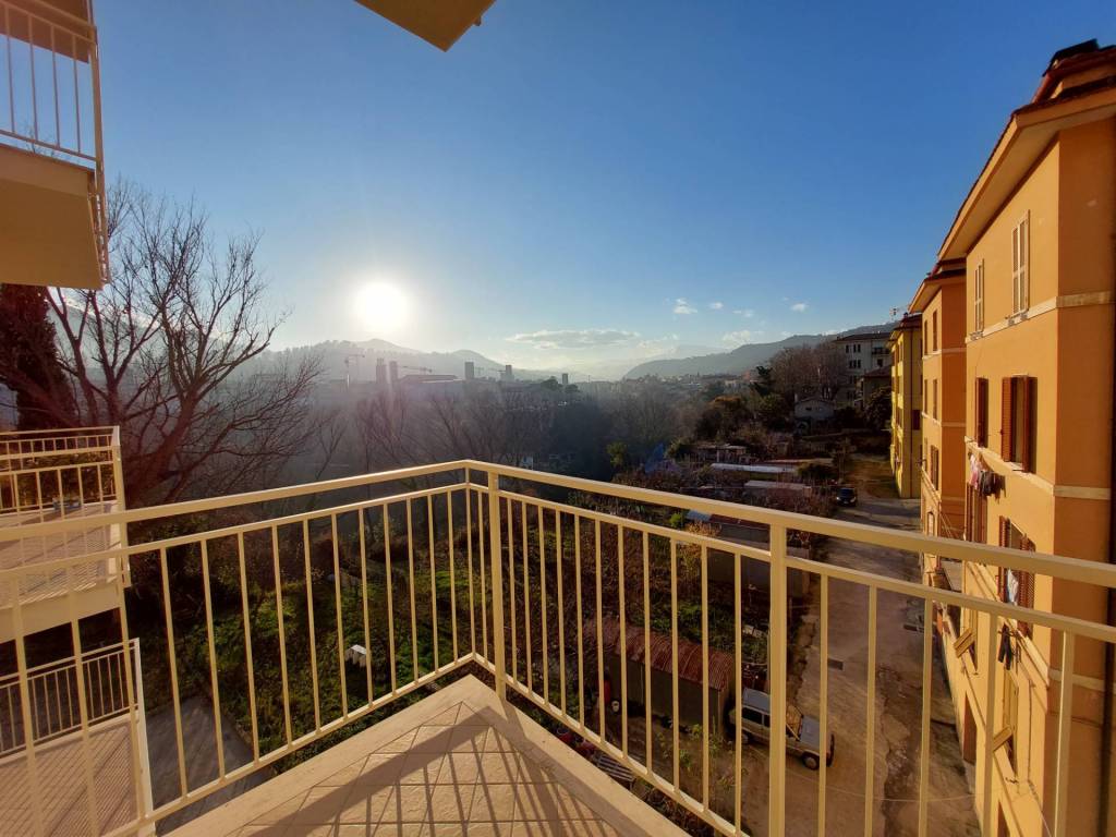 Appartamento a Ascoli piceno in viale Marcello Federici, 69 - Foto 5