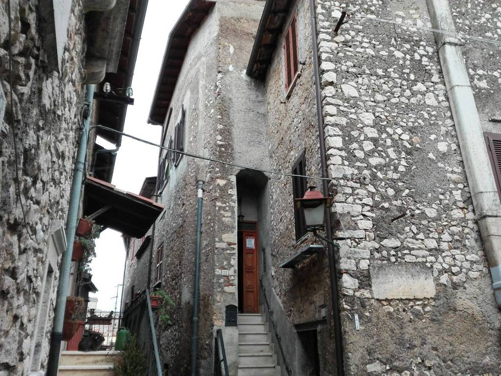 Appartamento a Sermoneta in Via dei Cancellieri - Foto 2
