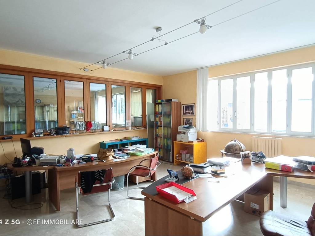 Palazzo / stabile a Fermo in Via del Commercio - Foto 4