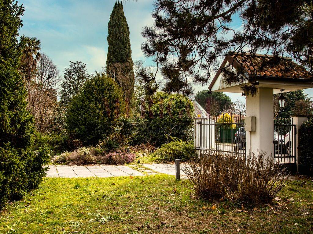 Villa a Casatenovo in Via Roma - Foto 2