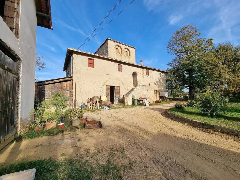 Villa a Loro ciuffenna in Via Setteponti Ponente - Foto 3