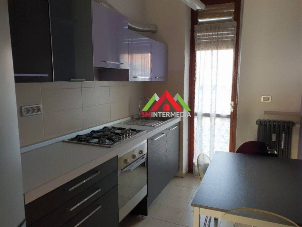 Appartamento a Alessandria in Via Claro Giulio - Foto 3