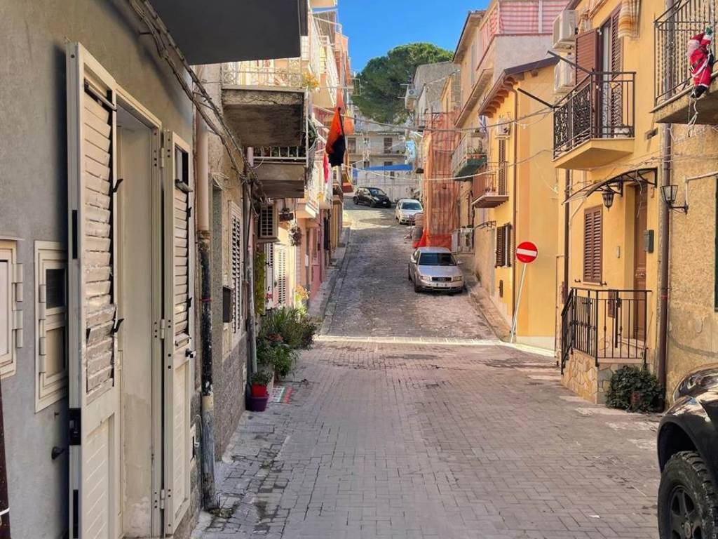 Appartamento a Lascari in via Monte Carmelo, 1 - Foto 2