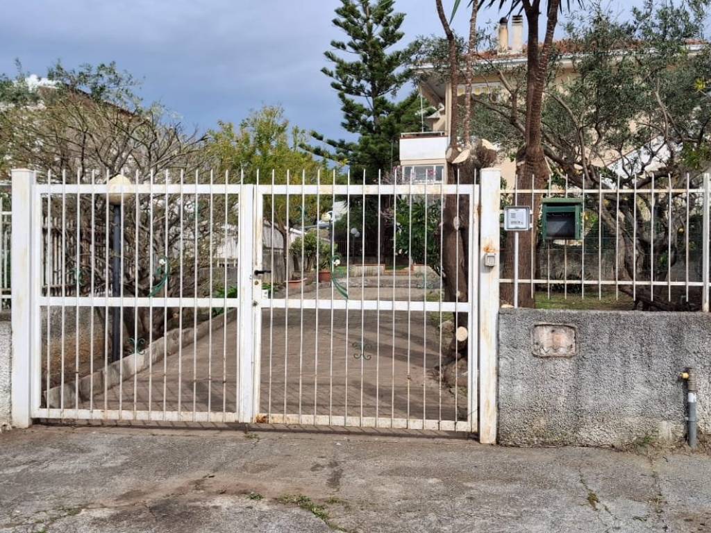 Appartamento a Praia a mare in Via Padre Pio - Foto 2