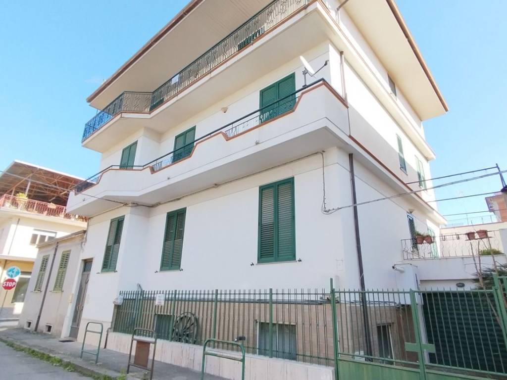 Palazzo / stabile a Taurianova in Via Piave - Foto 3