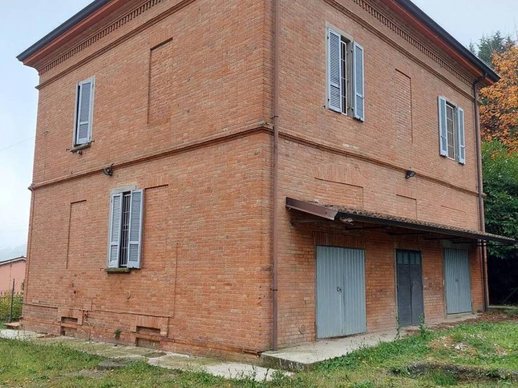 Villa a Castell'arquato in Strada Case Sparse Riva (Bacedasco), 12 - Foto 4