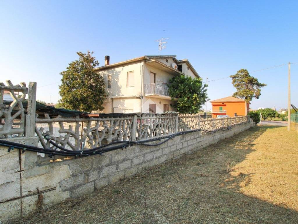 Casa indipendente a Alba adriatica in Via Adriatica, 42 - Foto 5